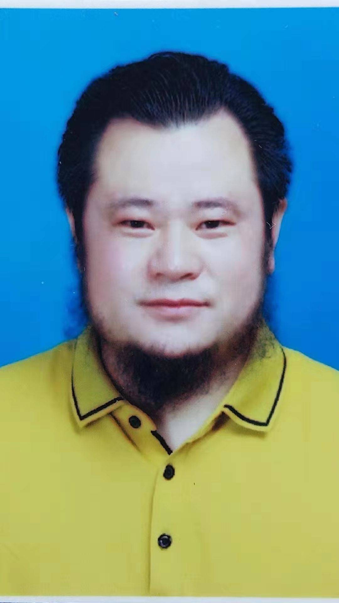 董易坤