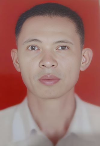 周国育