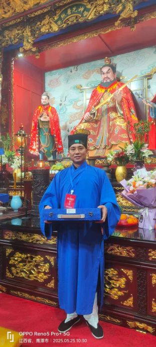 李学哲3.jpg